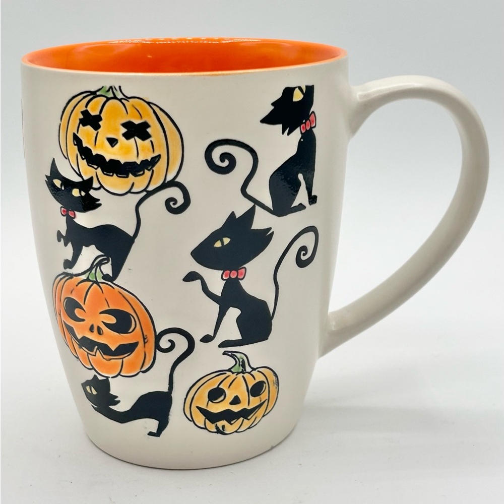 Spectrum Halloween Black Cat Pumpkin Coffee Mug Embossed Design 14 oz New